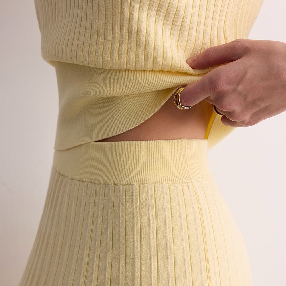 Commense Ribbed Knit Maxi Skirt - Picture 7 of 7